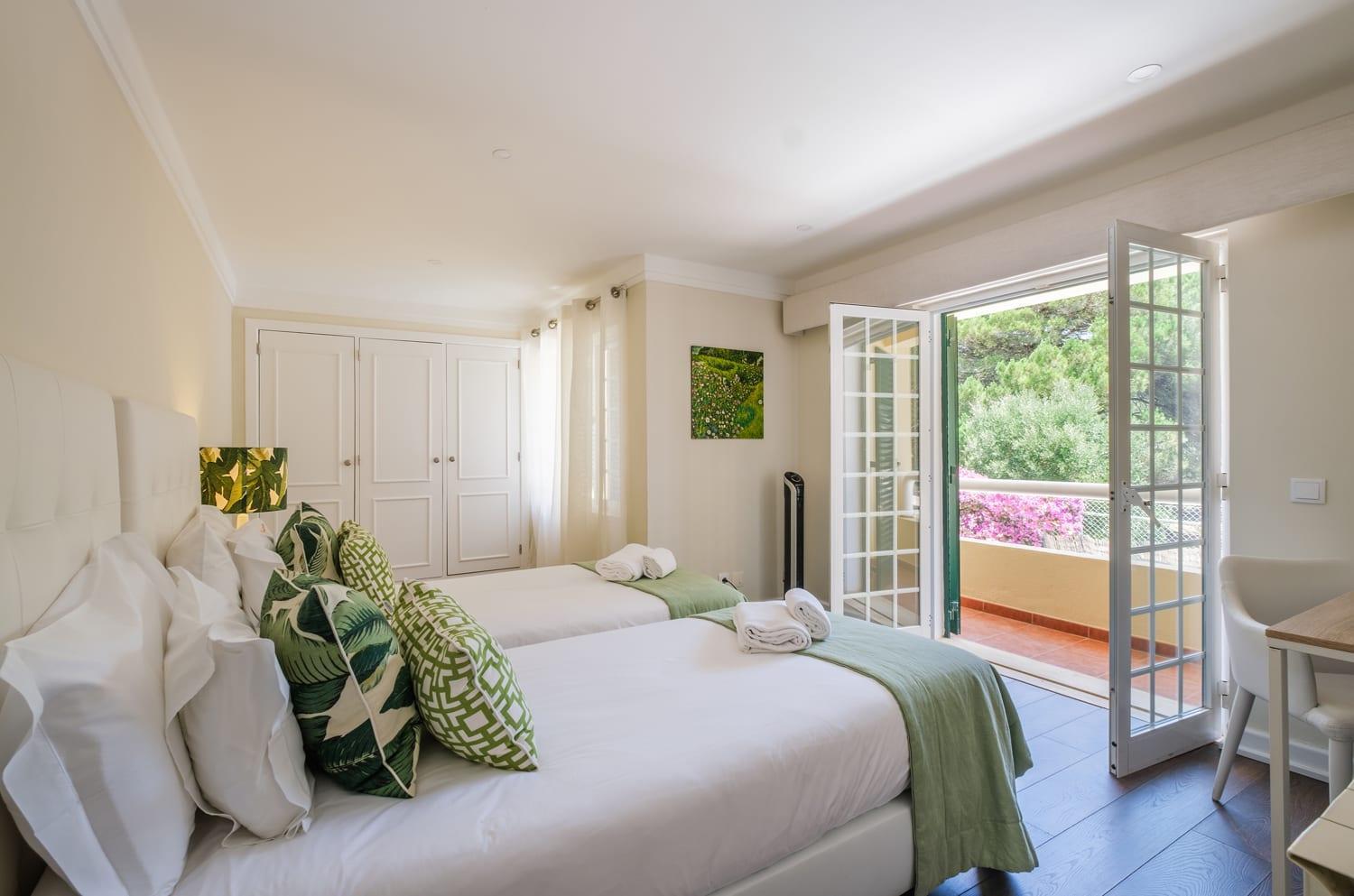 Seafront Unit 2 Villa กาชไกช์ ภายนอก รูปภาพ
